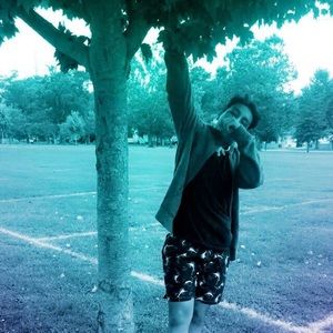 Meet your Posher, Jonathan